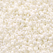 Miyuki Rocalla 11/0 Ceylon ivory pearl white 11-591