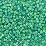 Abalorios Miyuki Delica's 11/0 Luminous mermaid green DB-2053