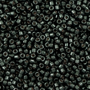 Abalorios Miyuki Delica's 11/0 Duracoat galvanized black moss DB-2507