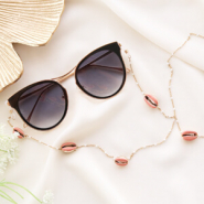 Set de inspiraciones Inspiración: Así puedes otorgar un plus veraniego a tus cadenas para gafas