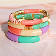 Set de inspiraciones Crea pulseras de moda con los abalorios acrílicos tubo