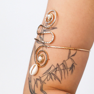 Set de inspiraciones ¡Momento de inspiración con brazaletes metálicos!