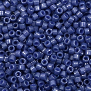 Abalorios Miyuki Delica's 11/0 Duracoat opaque matte dyed navy blue DB-2143