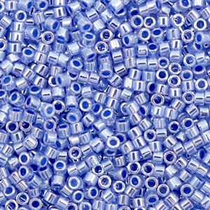 Abalorios Miyuki Delica's 11/0 Ceylon blue DB-243