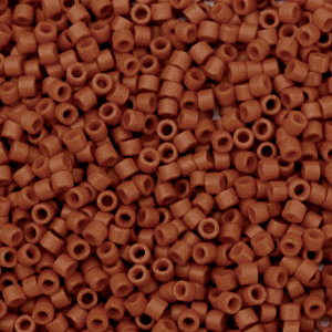 Abalorios Miyuki Delica's 11/0 Opaque sf dyed sienna brown DB-794