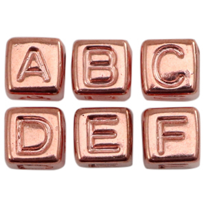 Abalorios letras acr&iacute;licas Look met&aacute;lico oro rosado