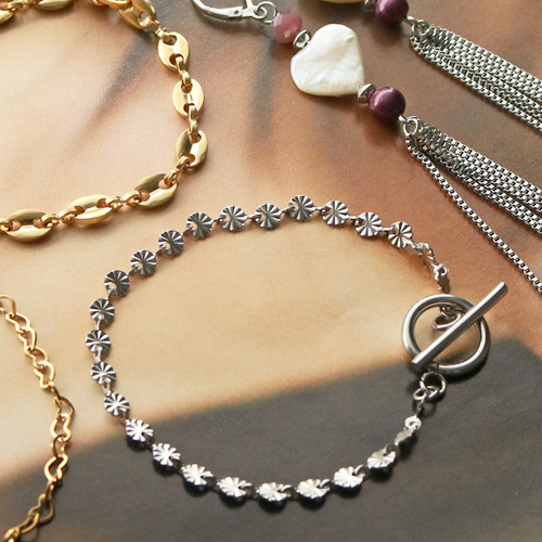 Con Jasseron de acero inoxidable, puedes crear estas joyas tan modernas: 