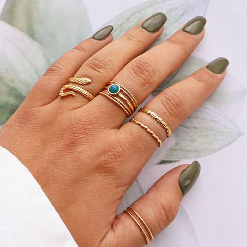 As&iacute; se combinan los anillos de acero inoxidable