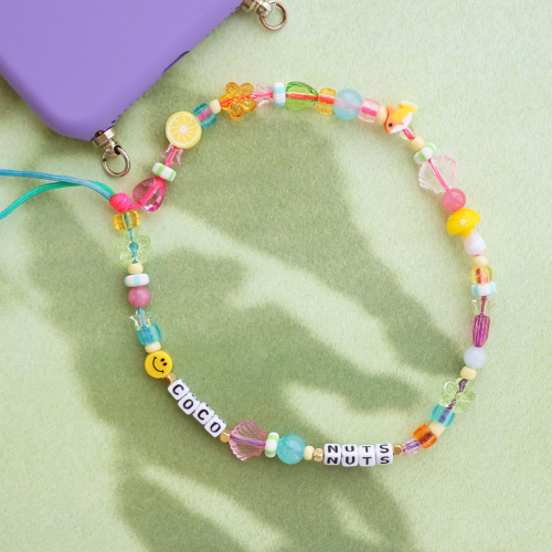 Te mostramos c&oacute;mo incorporar estos abalorios acr&iacute;licos a tu colecci&oacute;n de joyer&iacute;a
