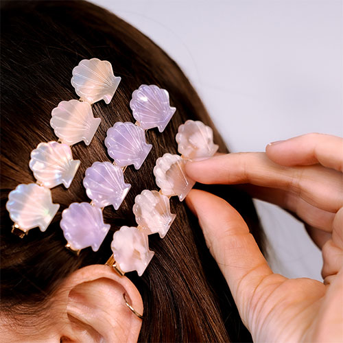Crea looks de verano &uacute;nicos con nuestras pinzas y clips para el cabello