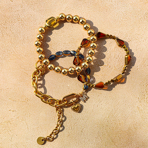 Crea joyas elegantes con nuestros nuevos abalorios de vidrio