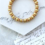 Preciosos pendientes y pulseras en colores c&aacute;lidos con abalorios Polaris Elements