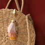 Creaci&oacute;n de pendientes con borlas para el oto&ntilde;o