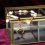 Dise&ntilde;a pendientes y pulseras en colores invernales con rocallas de cristal