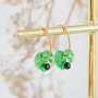 La creaci&oacute;n de pendientes y pulseras con colgantes Plexx es f&aacute;cil: