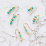 Echa un vistazo c&oacute;mo puede hacer elegantes collares y pendientes con rocallas: