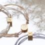 Descubre c&oacute;mo hacer elegante joyer&iacute;a con abalorios de acero inoxidable letras cubo: