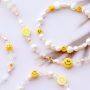 Insp&iacute;rate y dise&ntilde;a art&iacute;culos clave con los nuevos abalorios smiley