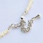 Haz maravillas con estos colgantes smiley de moda en plexx y metal DQ