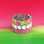 As&iacute; se llevan estos anillos de acero inoxidable en alegres colores