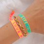 Vamos a utilizar la cinta con texto para crear pulseras moda