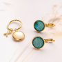 Pulseras y pendientes coordinados con cabuchones
