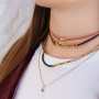 Combina las pulseras ya hechas con tus colecciones