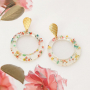 Nueva serie de colgantes de resina con flores secas