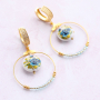 Creaci&oacute;n de pendientes de verano con abalorios de cristal con flores