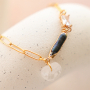 Crea joyer&iacute;a trendy con colgantes y entrepiezas de perlas de agua dulce