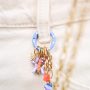 As&iacute; se crean alegres collares, pulseras y llaveros o bolsos