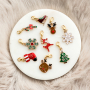 Crea tus propias decoraciones navide&ntilde;as con colgantes met&aacute;licos