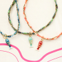 Combina & mezcla con collares facetados y pendientes de coraz&oacute;n