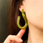 Momento de inspiraci&oacute;n con BY31&reg; Neceser & pendientes de resina