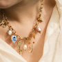 Crear joyas cl&aacute;sicas con colgantes de flores secas