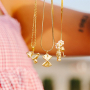 D&eacute;jate inspirar por los colgantes BY31&reg; Eco-Brass 